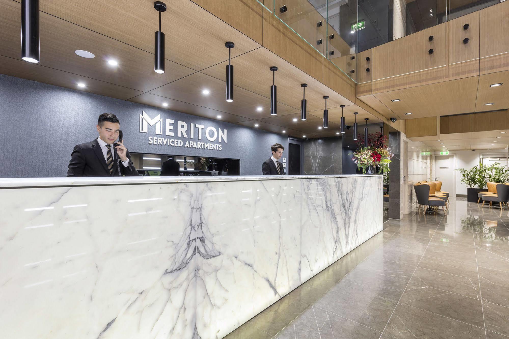 Meriton Suites North Sydney Exterior photo Meriton Service Agents